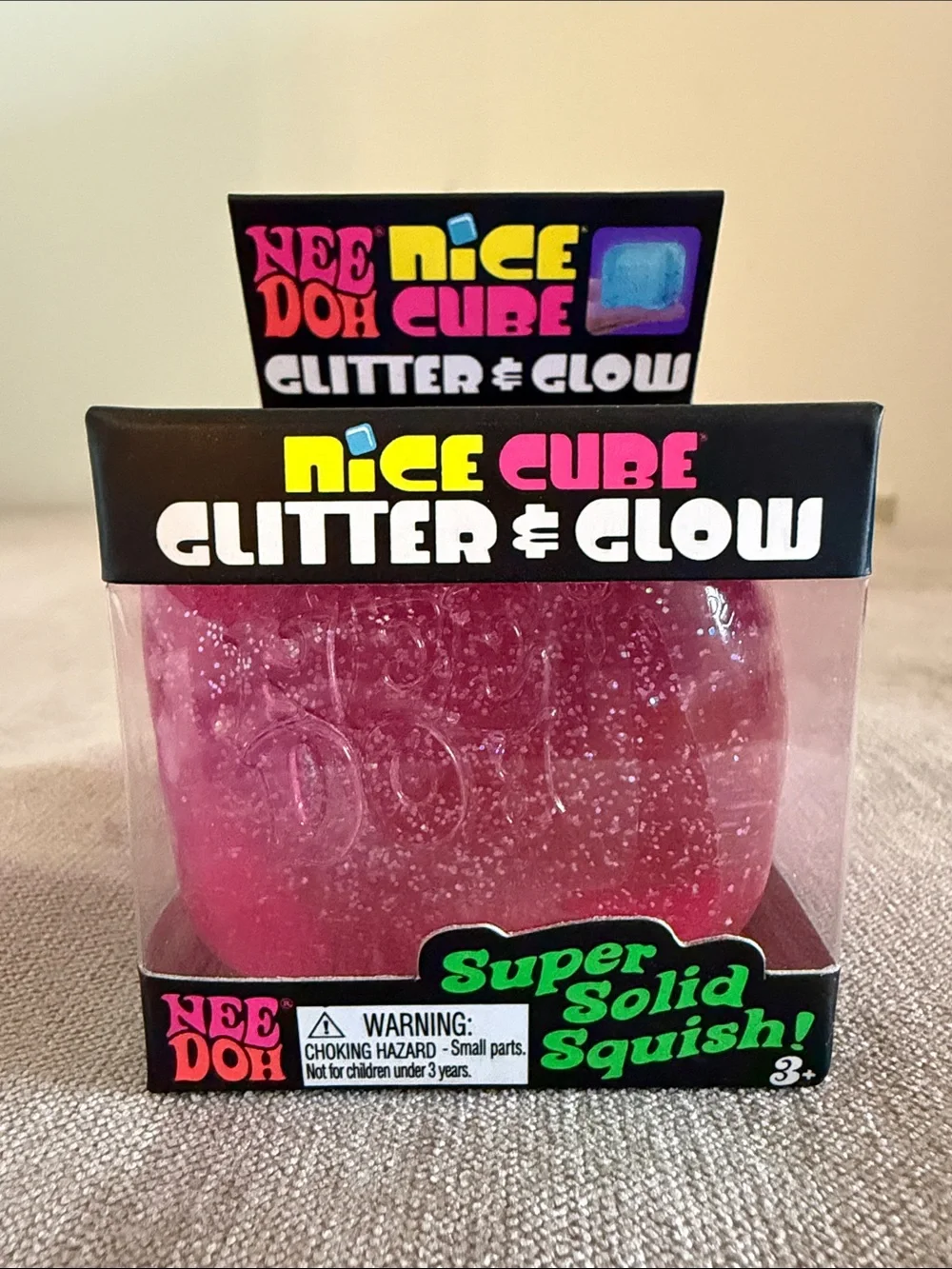 NeeDoh Nice Cube Glitter & Glow Super Solid Squish! - Pink